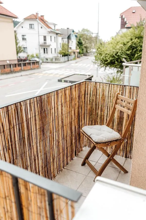 White Apartment - Free Parking Laibach 0*,  Slowenien